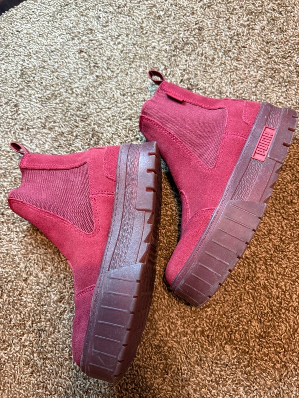 PUMA Women's Red Suede Chelsea Curtain Boots 7.5